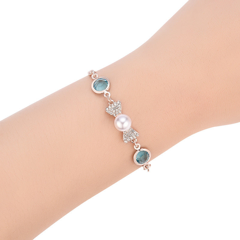 Lake Blue Crystal Embellished With Chic Exquisite Pearl And Rhinestone Hand Jewelry