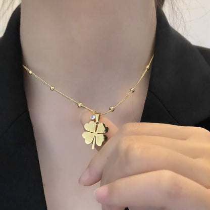 Diamond Hollow Pattern Love Clover Necklace