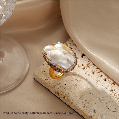 Retro Baroque Natural Pearl Ring