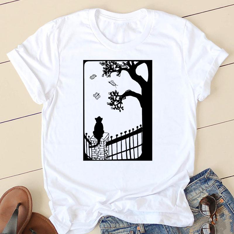 Horse Head Riding Simple Pattern Round Neck Printed White T-shirt