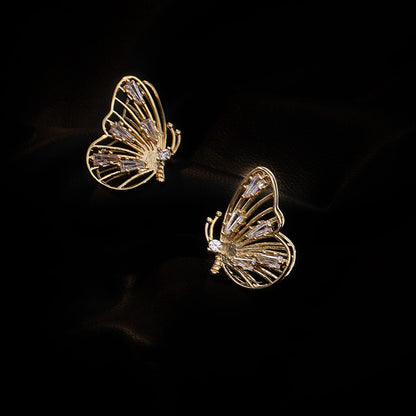 Temperament Simple Vintage Three-dimensional Butterfly Earrings Female