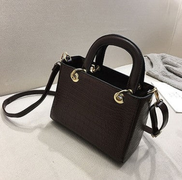 Small shoulder bag