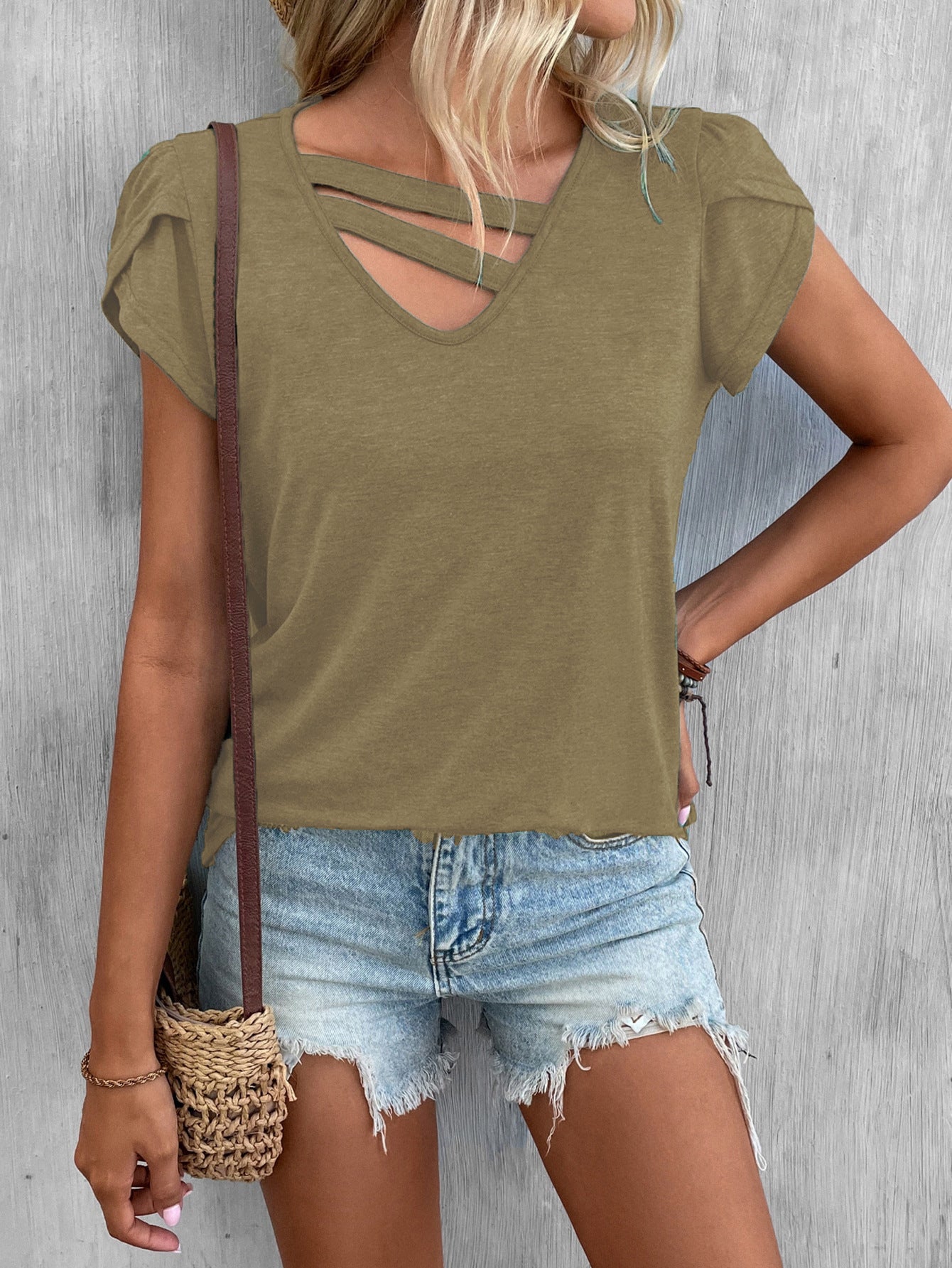 Women's Solid Color And V-neck Petal Sleeve Loose T-shirt