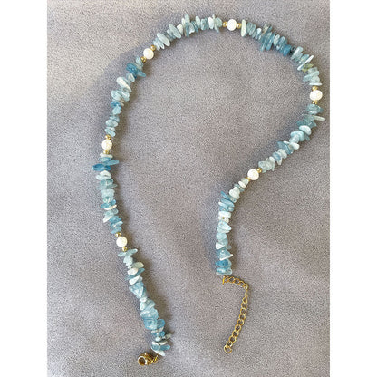 Collier de couture de gravier en pierre naturelle d'eau douce aigue-marine