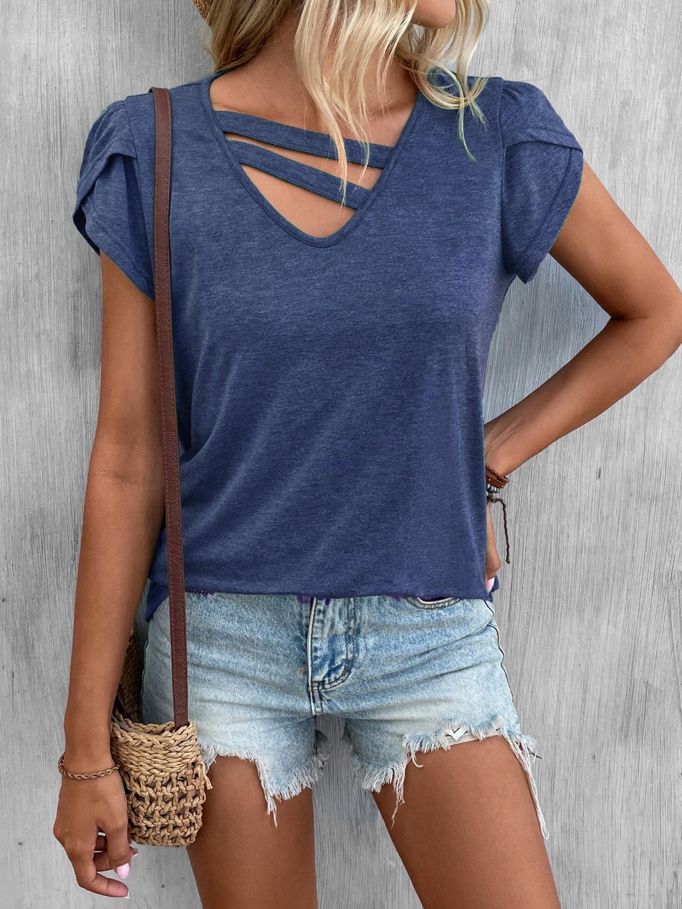 Women's Solid Color And V-neck Petal Sleeve Loose T-shirt