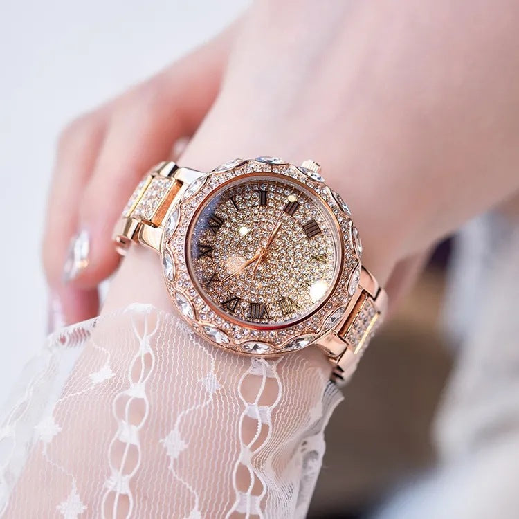 Reloj de cuarzo de moda para mujer engastado con diamantes y pedrería