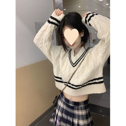 Women's Loose Twist Design Sweater