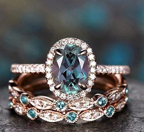 Anneau de pierres précieuses strass simple à la mode