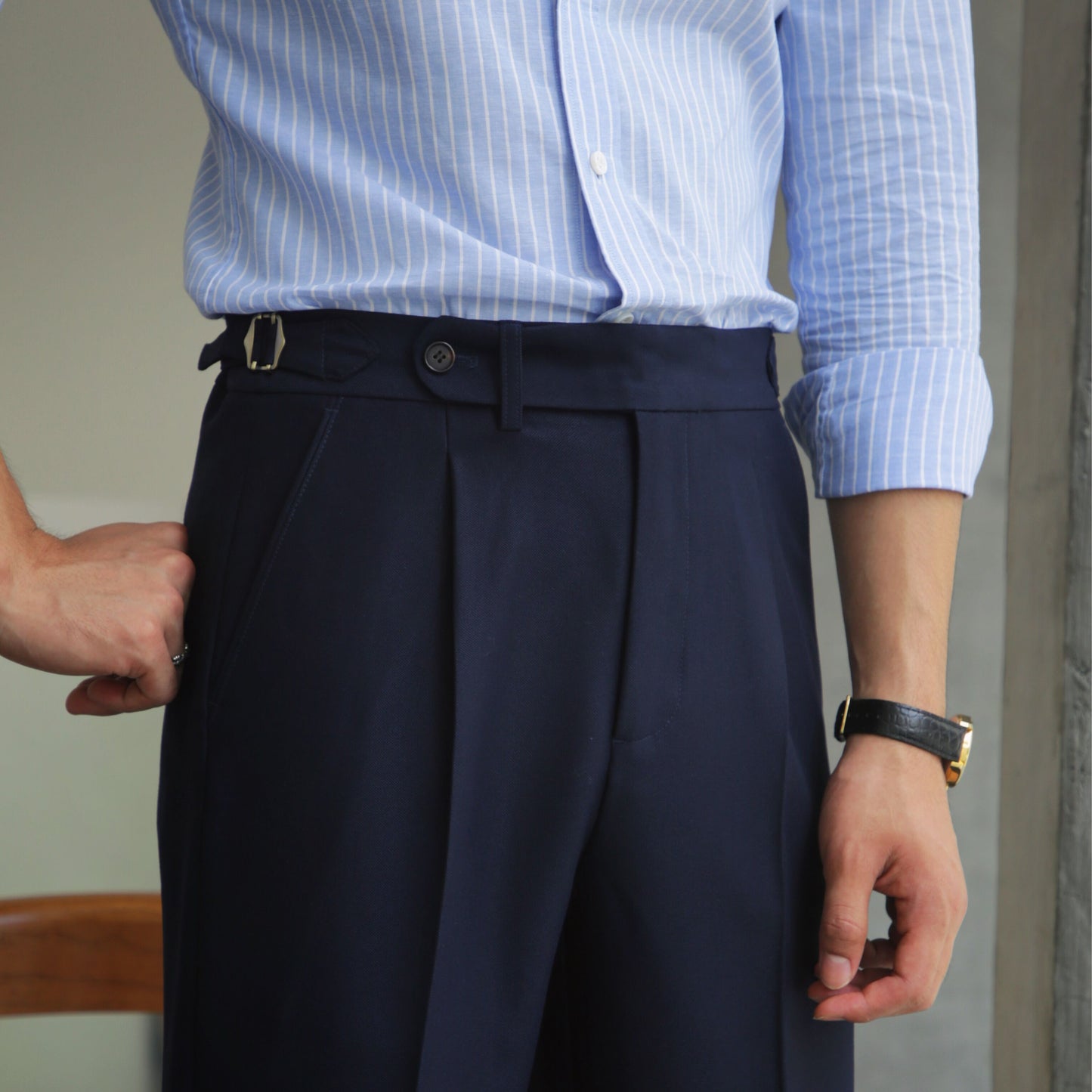 Pantalones de pierna recta todo fósforo con textura informal de negocios de cintura alta para hombres