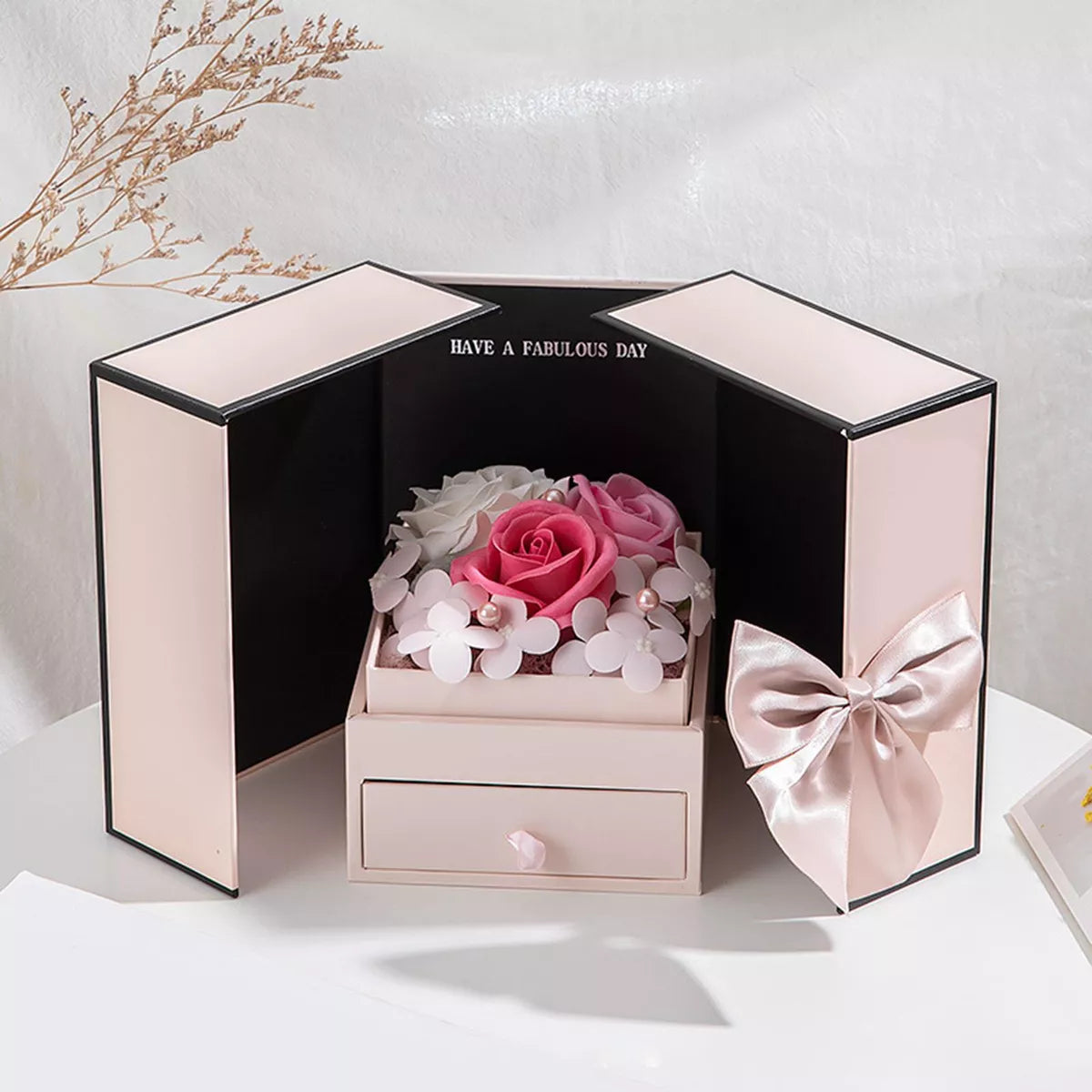 Caja De Regalos Romántica Para El Día De San Valentín